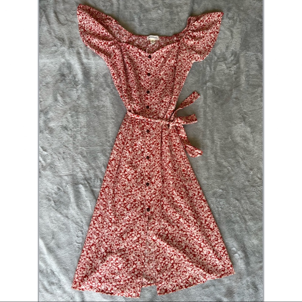 MONTEAU Los Angeles- Floral Summer Flowy Dress